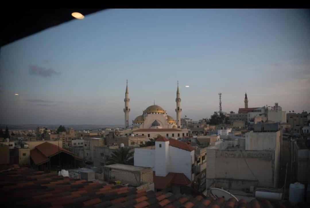 Student House Hostel Madaba Luaran gambar